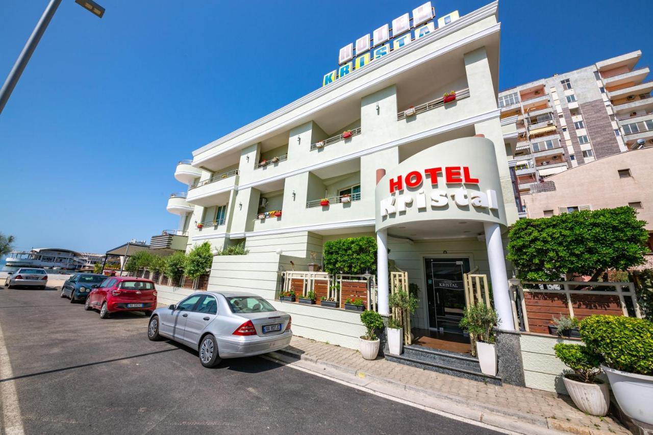 Hotel Kristal Дуррес Екстер'єр фото
