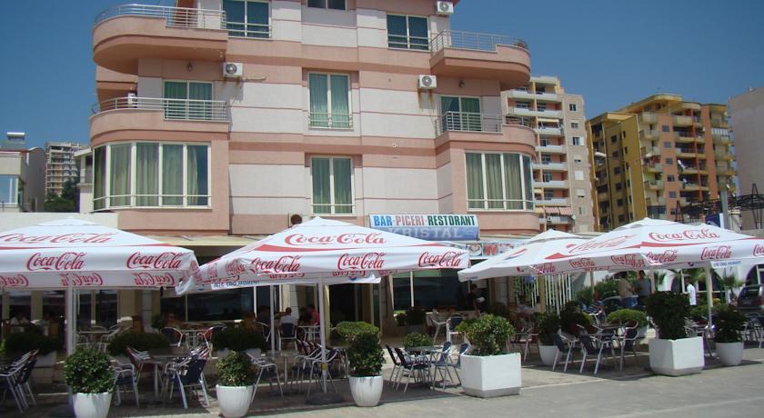 Hotel Kristal Дуррес Екстер'єр фото