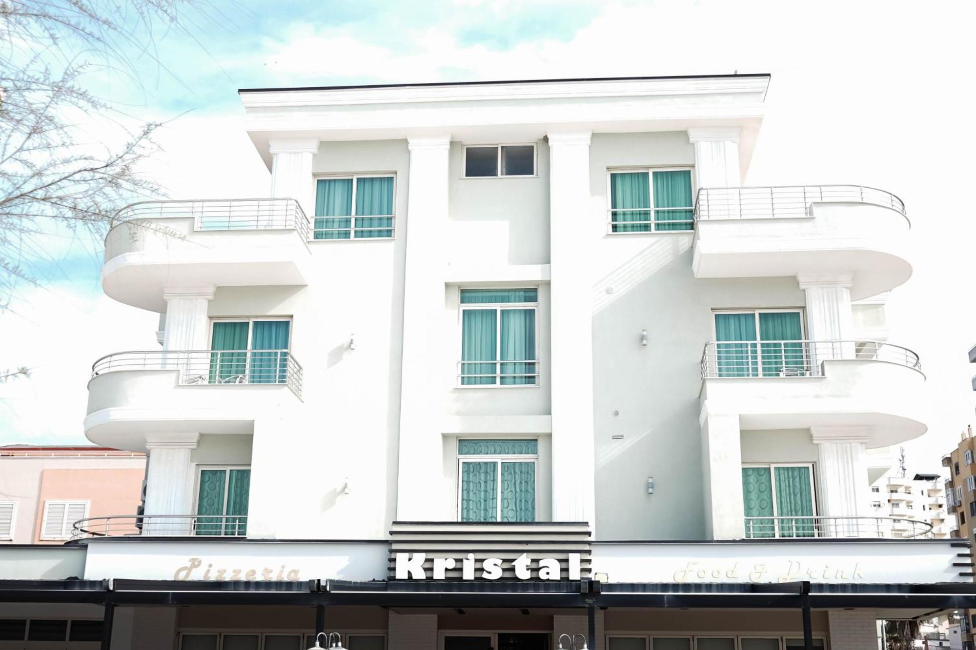 Hotel Kristal Дуррес Екстер'єр фото